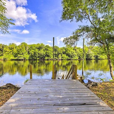 Charming Abode With Dock On The Suwannee River Bell 外观 照片