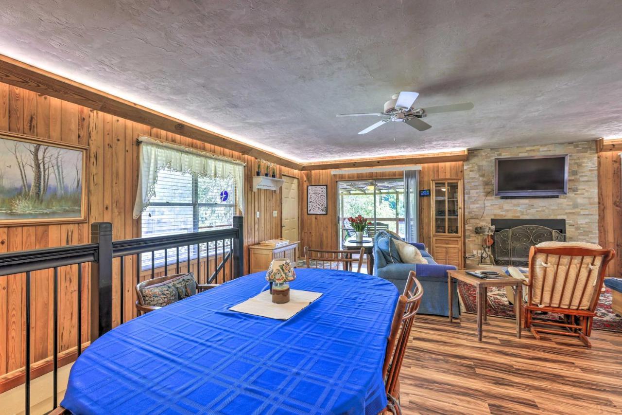 Charming Abode With Dock On The Suwannee River Bell 外观 照片
